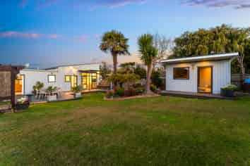8 Brixton Road, Manly