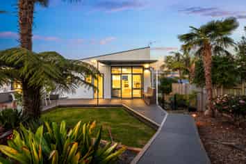 8 Brixton Road, Manly