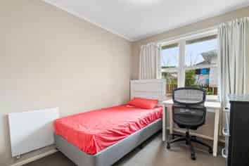 164 Archers Road, Glenfield