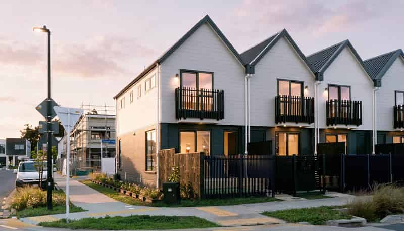 21 Harbourside Parade, Hobsonville