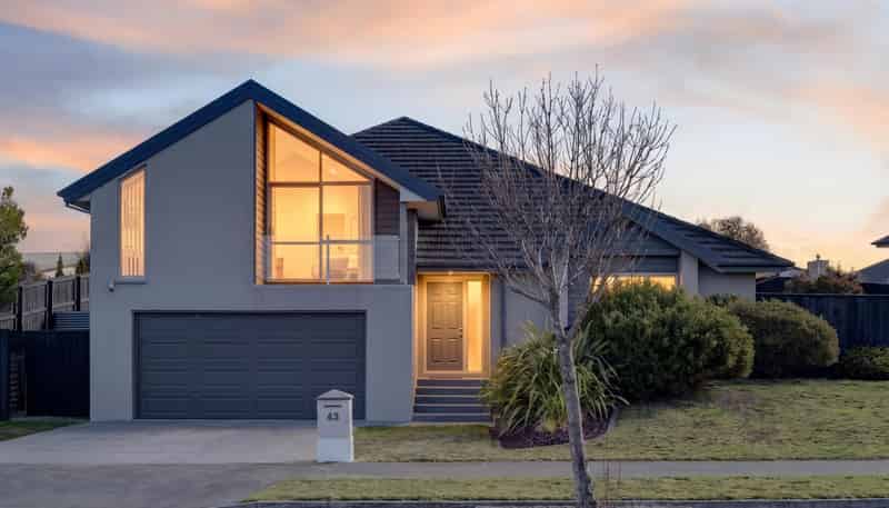 43 Puhara Avenue, Parklands