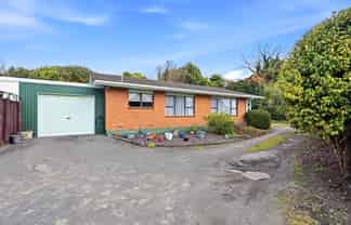 8A Westbrook Place, Pomare