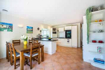 1/26 Kauri Glen Road, Northcote