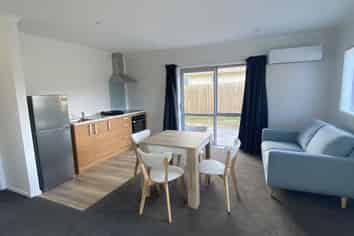 2/5 Mount View Road (Room C), Melville