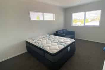 2/5 Mount View Road (Room C), Melville
