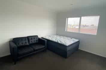 2/5 Mount View Road (Room C), Melville