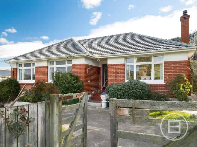 131 Manapouri Street, MAIA