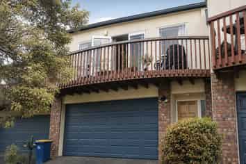 147D Hobsonville Road, West Harbour