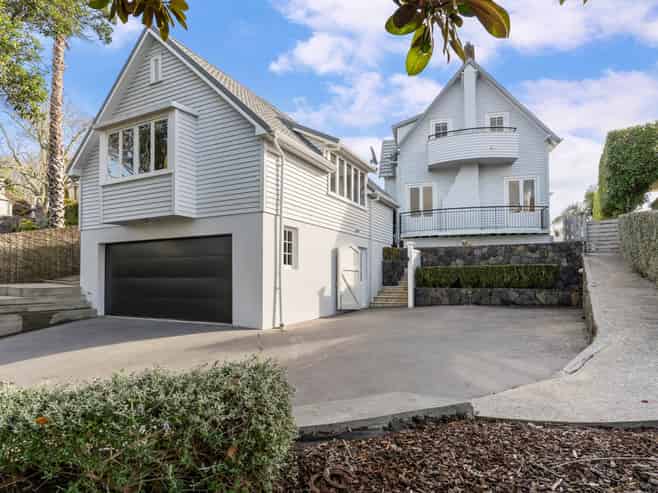 4 Bongard Road, Mission Bay