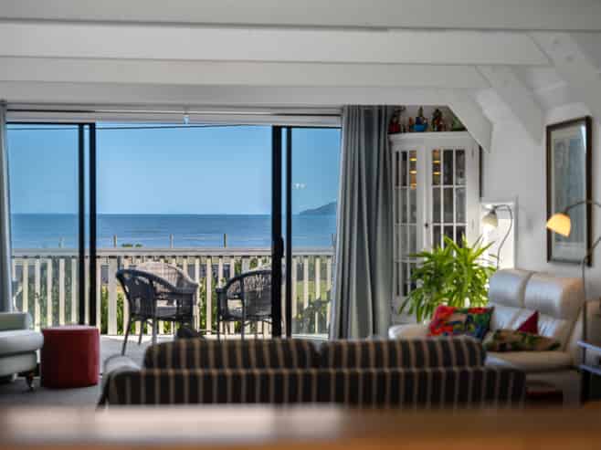 97 Marine Parade, Paraparaumu Beach