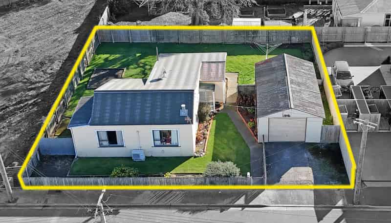 11 Chaucer Street, Sydenham