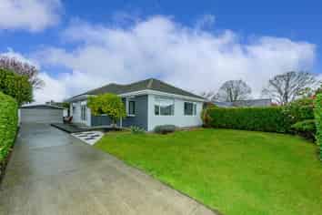29 Liverton Crescent, Bishopdale