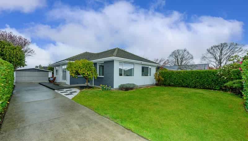 29 Liverton Crescent, Bishopdale