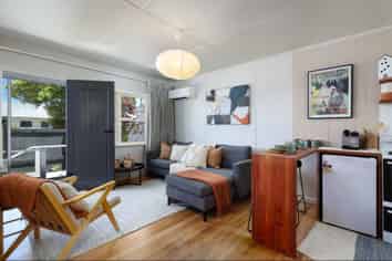 5/106 Grove Street, The Wood