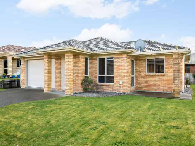21 Sovereign Isle Lane, Rototuna