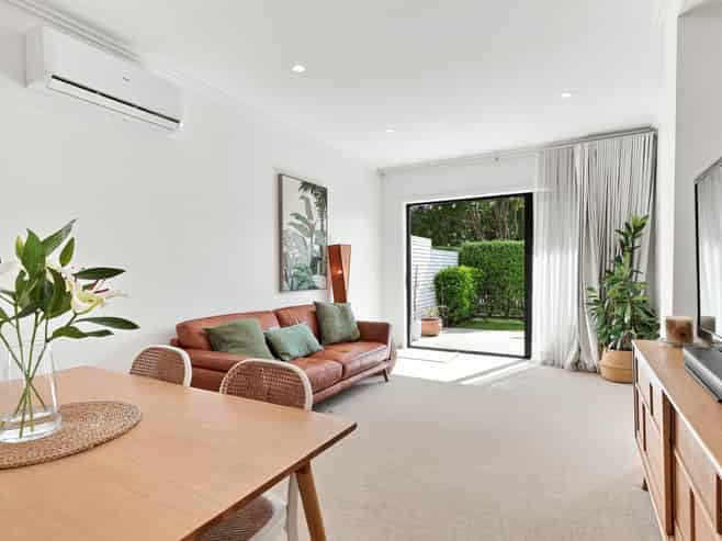 15 Wakatipu Street, Point Chevalier