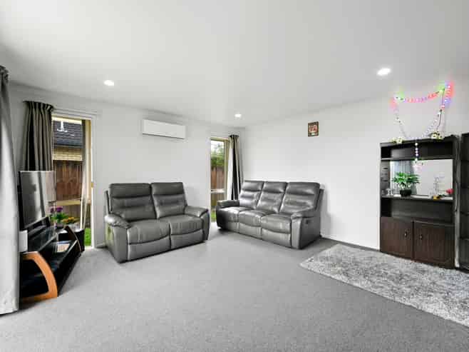 221 Old Farm Road, Hamilton East