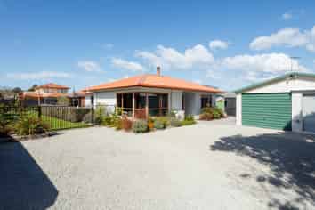 346 Nelson Road, Riverdale