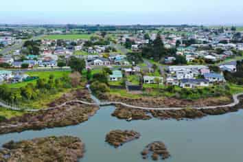 116 Centennial Avenue, Waitara