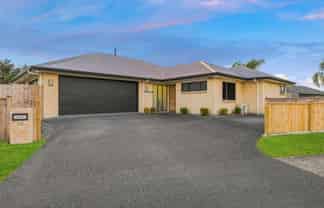 32 Ripple Grove, Waiuku