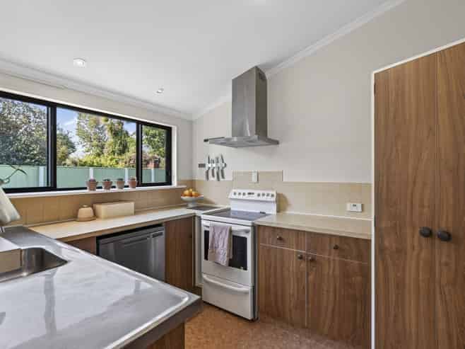35 Old South Road, Okato