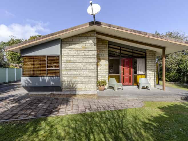 35 Old South Road, Okato