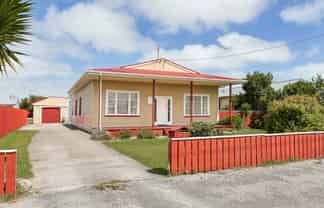 100 Peel Street, Westport