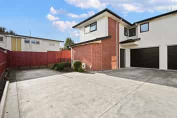 138D Tuhikaramea Road, Dinsdale
