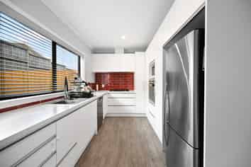 138D Tuhikaramea Road, Dinsdale
