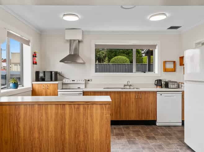 5 McCracken Street, Caversham
