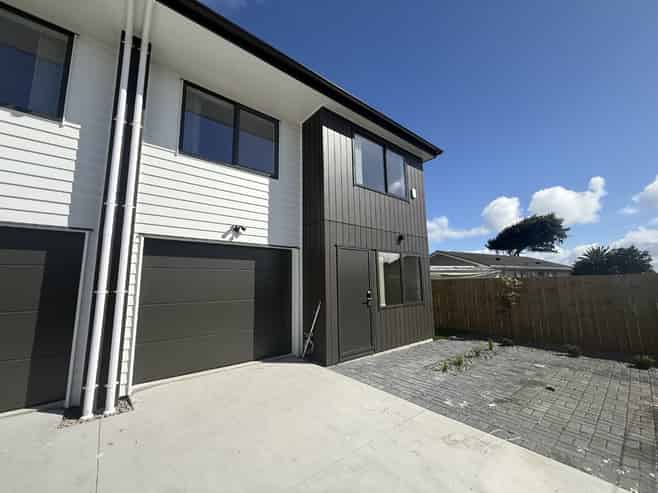 8D Primrose Place, Manurewa