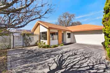 5 Addington Place, Taradale