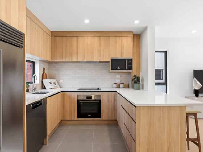9/51A Swanson Road, Henderson