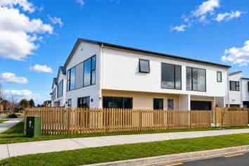50 Gazala Road, Karaka