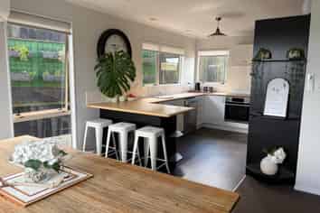 54 Blue Heron Rise, Stanmore Bay