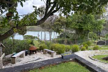 54 Blue Heron Rise, Stanmore Bay