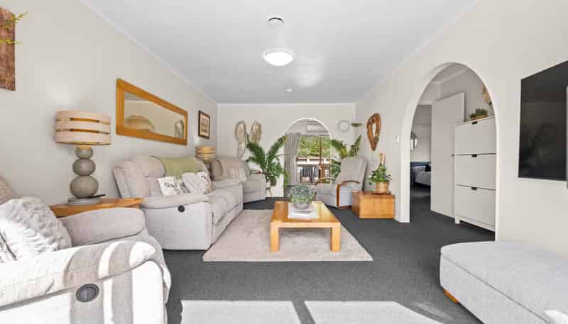 1/37 Palliser Lane, Browns Bay