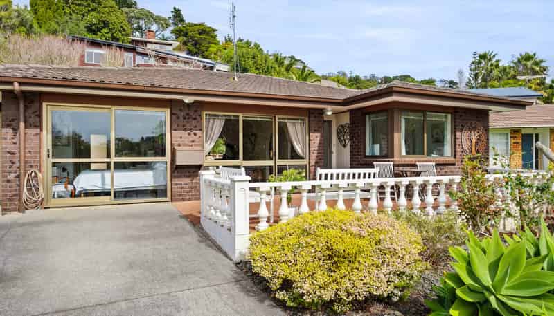 1/37 Palliser Lane, Browns Bay