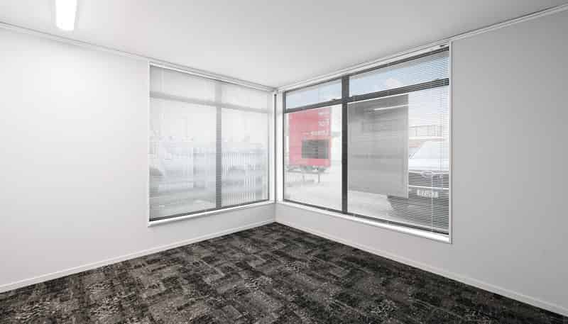 25 Lake Road, Frankton