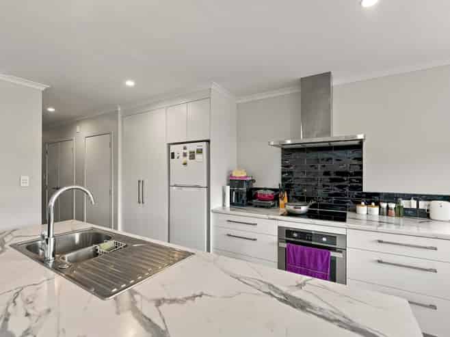 6 Salers Lane, Papamoa