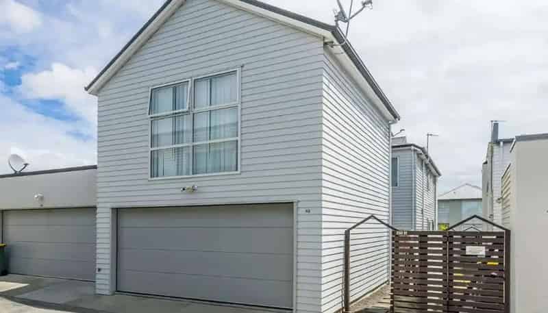 LOFT/45 Hollowout Street, Takanini