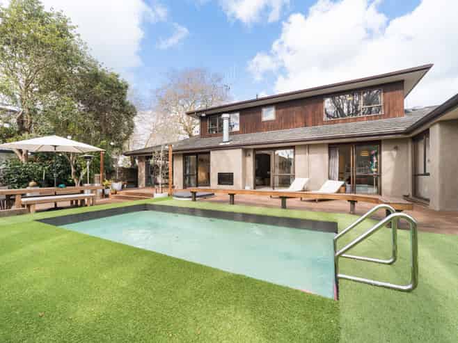 51 Long Melford Road, Awapuni