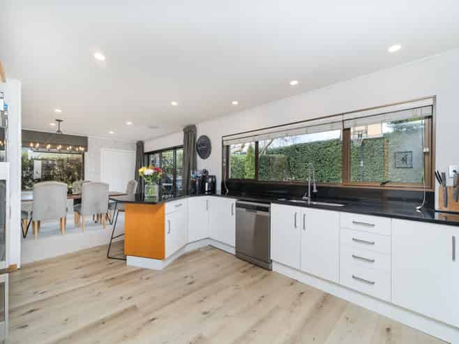 51 Long Melford Road, Awapuni