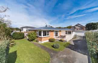76 Wikiriwhi Crescent, Awapuni