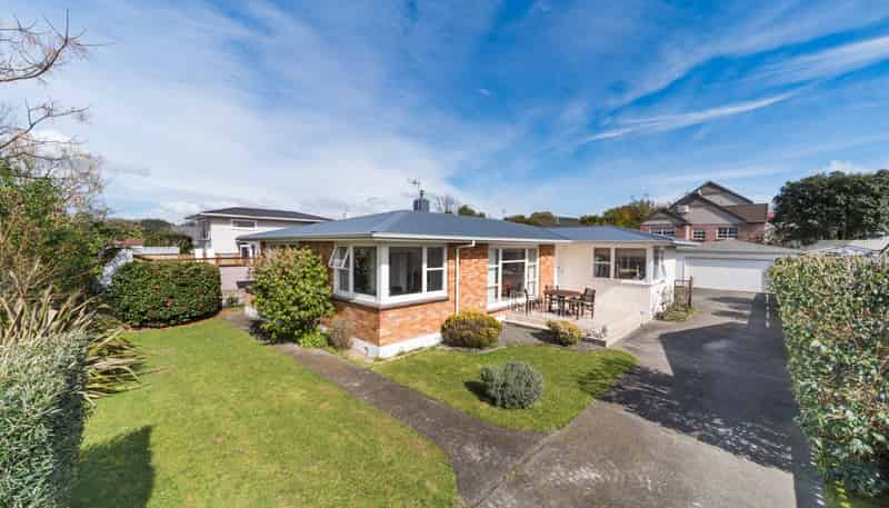 76 Wikiriwhi Crescent, Awapuni