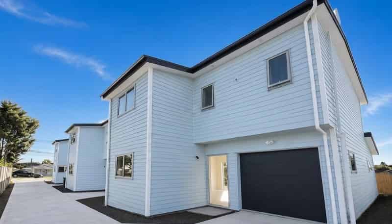 21B Geneva Place, Blockhouse Bay