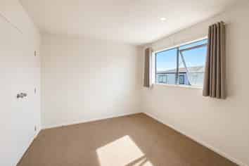 B/21 Geneva Place, Blockhouse Bay