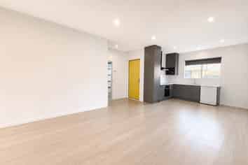B/21 Geneva Place, Blockhouse Bay