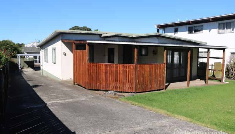 9 Greers Road, Weymouth