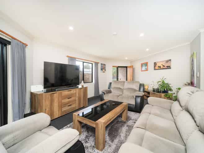 112 Long Melford Road, Awapuni